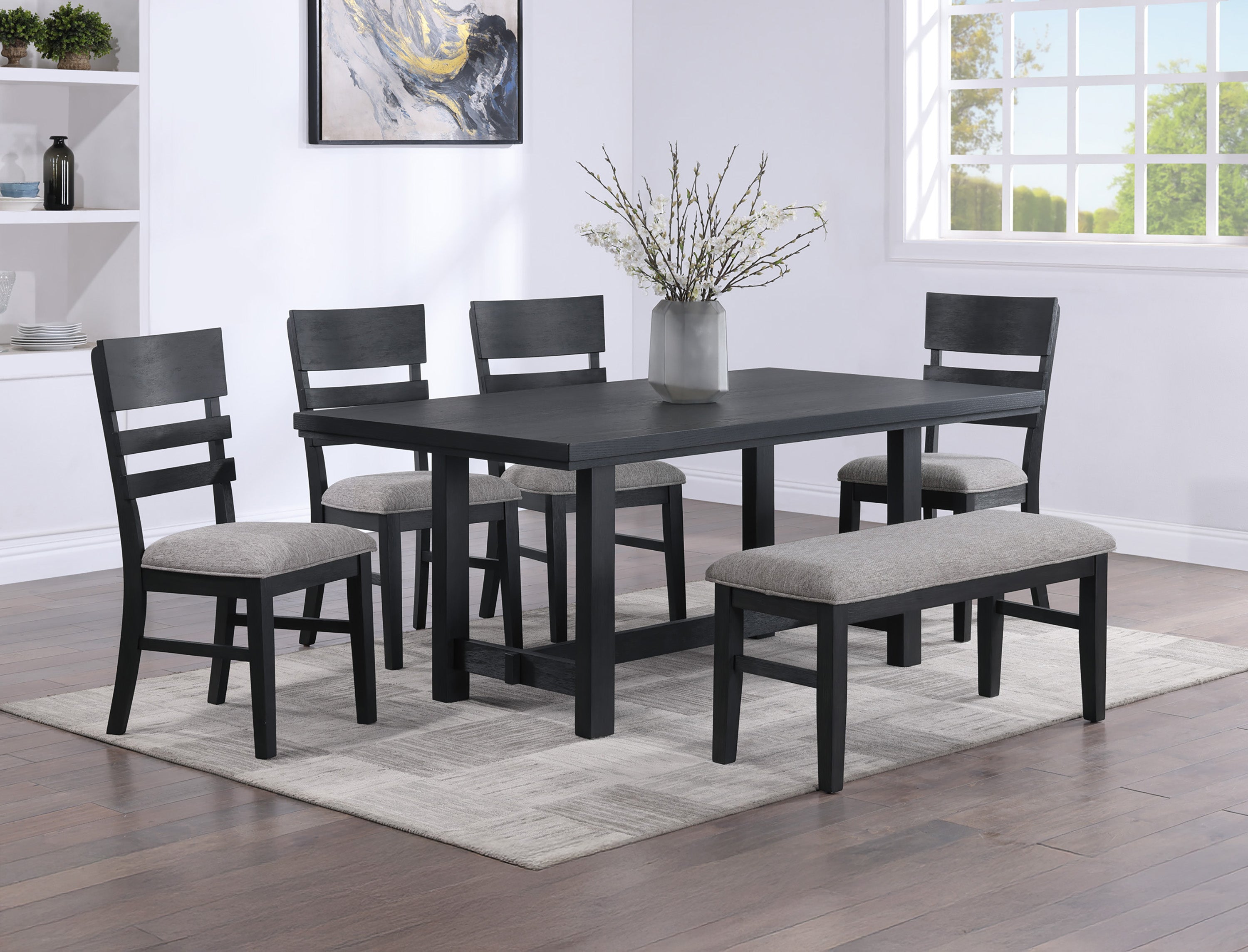 GUTHRIE DINING TABLE